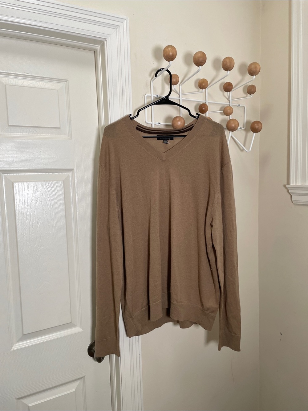 Banana Republic Merino Wool V-Neck Sweater Camel Brown XL